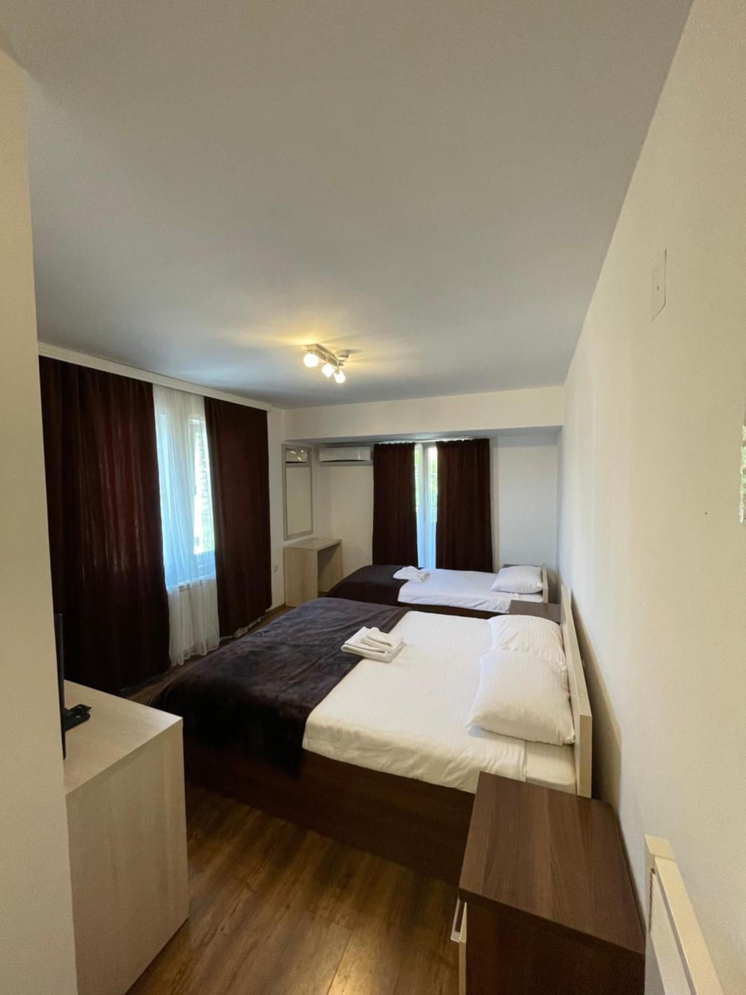 Motel & Restaurant Dar 新帕扎尔 外观 照片