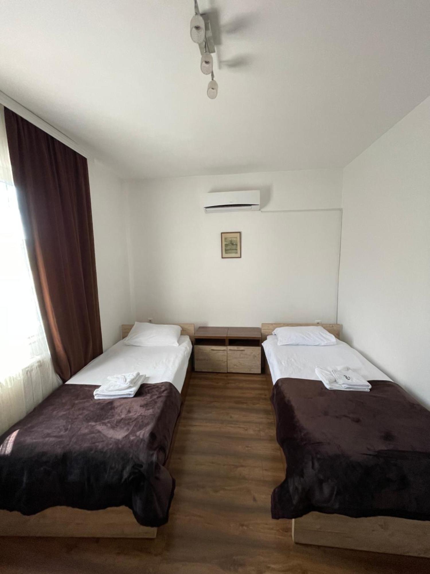 Motel & Restaurant Dar 新帕扎尔 外观 照片
